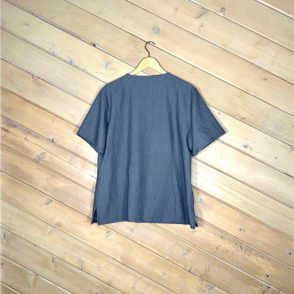 Casma Scrub Top - Picture 2 of 4